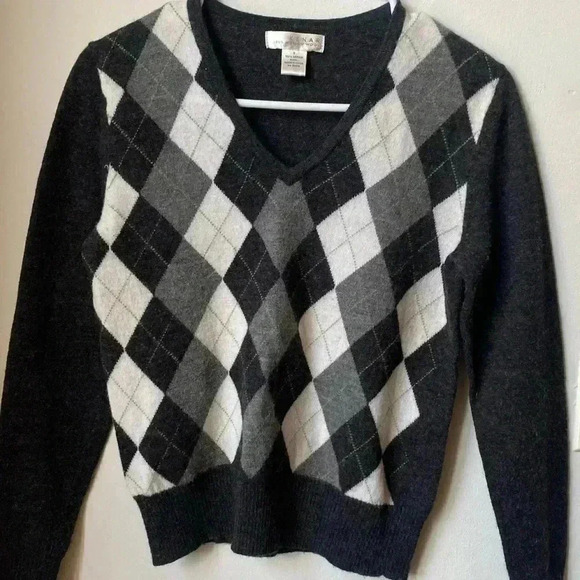 Kenar 100% Merino Wool Argyle V-Neck Sweater, Small (Fits Like XS), Vintage - Picture 3 of 10